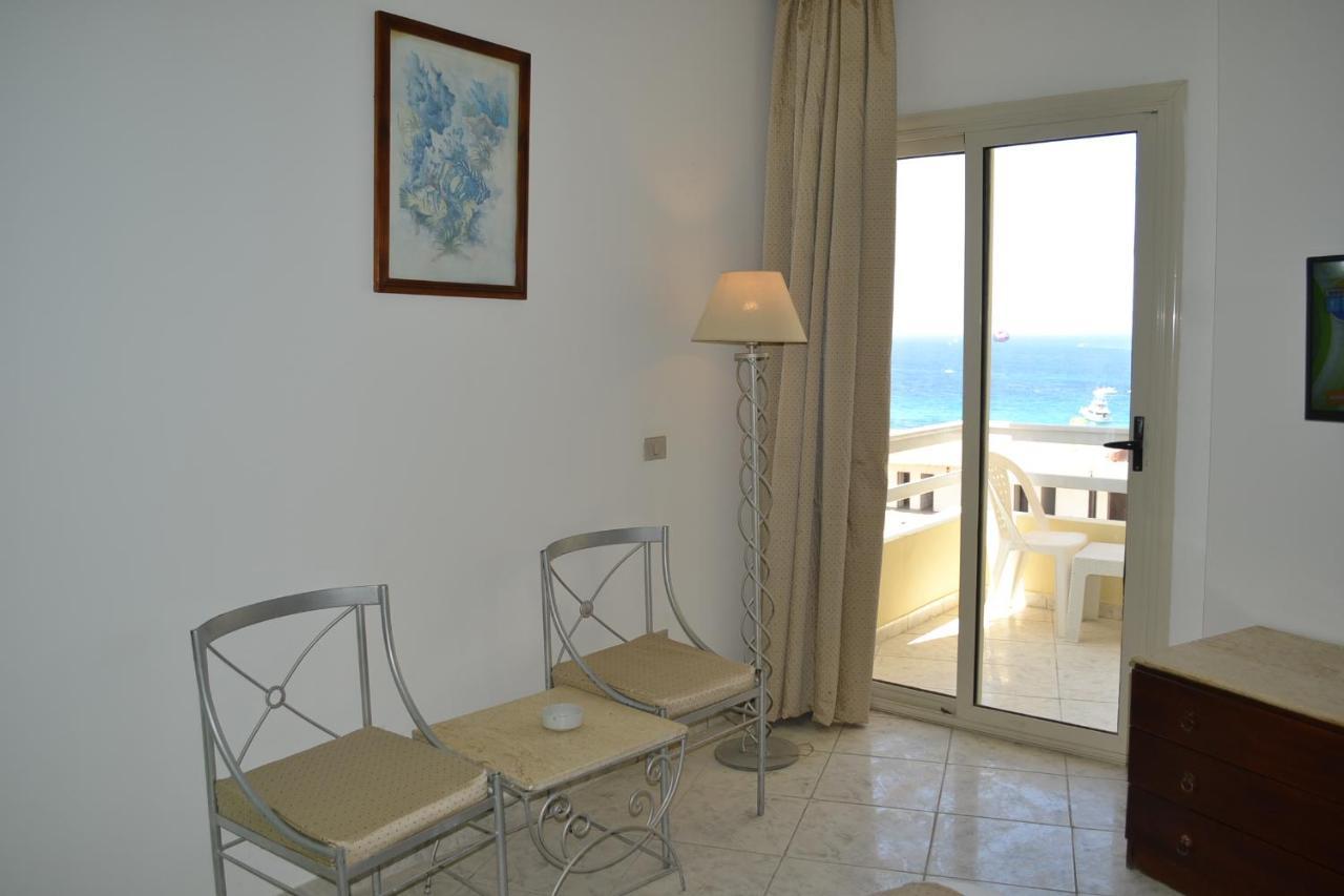 Dexon Roma Hotel Hurghada Bagian luar foto