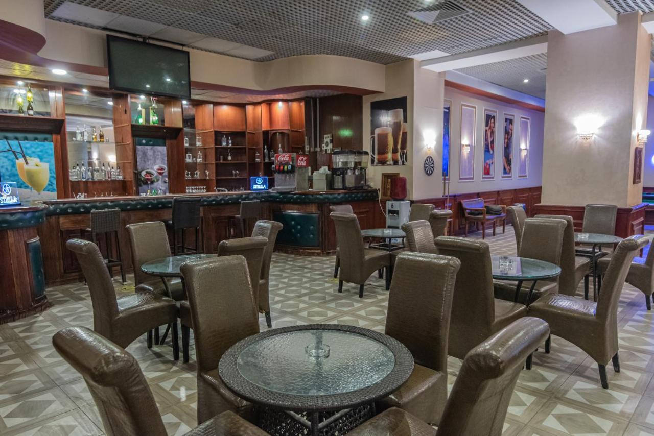 Dexon Roma Hotel Hurghada Bagian luar foto